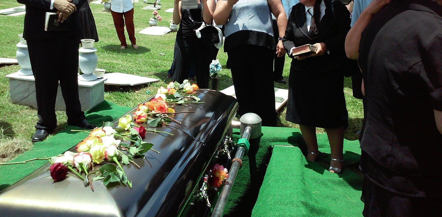 Understanding the Cost of Cremation vs Burial
